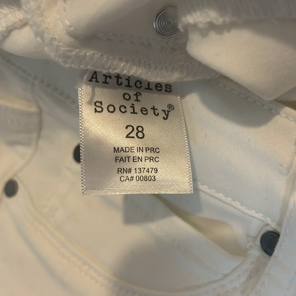 NWT women’s waist size 28 Article of Society white cuff crop pants - Picture 2 of 5